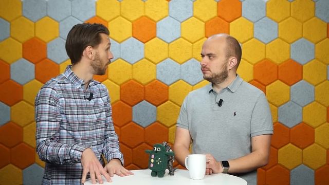 Fredagspanelen 101: Hårdvarunytt från Google, Freesync mjukvaruhackas och VR får ögonspårning смотреть онлайн