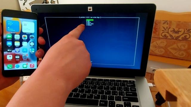 iPhone 7 Plus Jailbreak iOS 15.7.4 palera1n & Window ISO смотреть онлайн