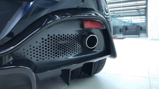 The 2018 Aston Martin Vantage смотреть онлайн