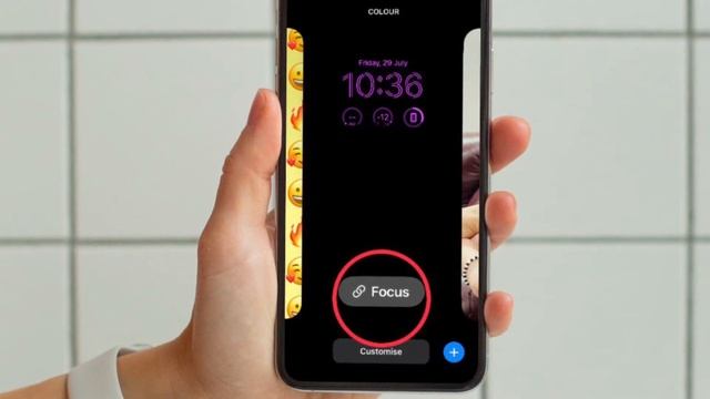 How to Switch Focus Modes from iPhone Lock Screen in iOS 16 🔥🔥 смотреть онлайн