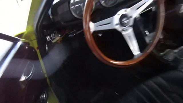 alfaromeo Junior Zagato 1300エンジン始動　２ смотреть онлайн