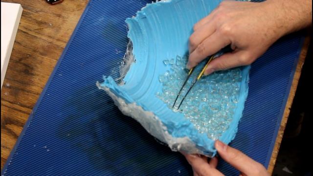 What To Do With A Box of Broken Glass?! смотреть онлайн