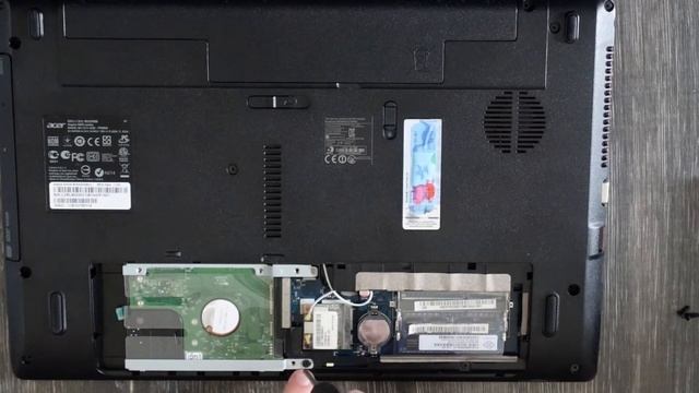 Acer aspire Laptop 5253 HDD replacement смотреть онлайн