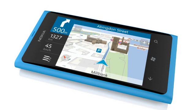 Nokia Lumia 800 смотреть онлайн