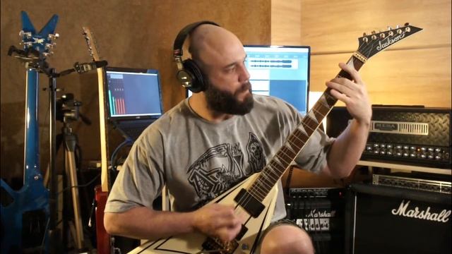Totally Beginner tries Bernth Riff Challenge - Official Entry смотреть онлайн