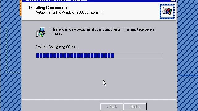 Upgrading Windows 2000 Build 1946 to build 2000 смотреть онлайн