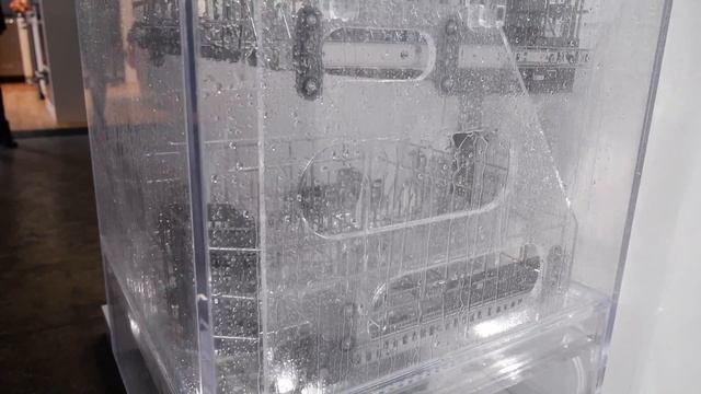 KitchenAid's Latest Dishwasher Has a Window смотреть онлайн