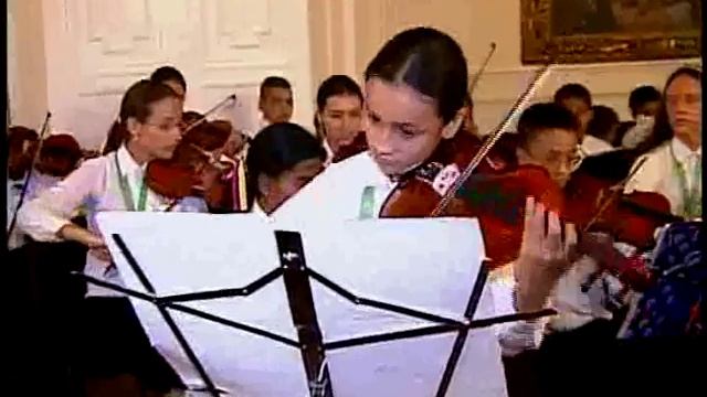 Concierto en honor al Presidente Pastrana y su esposa -28 de febrero del 2002- смотреть онлайн
