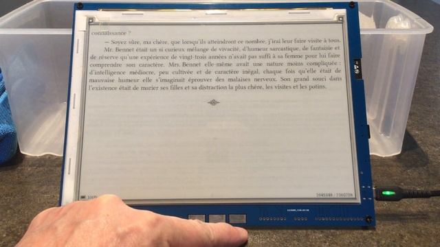 EPub Reader on the InkPlate-10 device смотреть онлайн