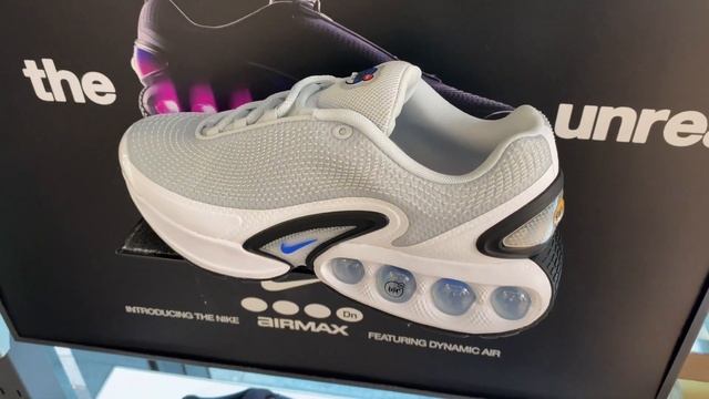 Nike Air Max DN (Pure Platinum/Hyper Royal/White/Black) - Style Code: DV3337-005 смотреть онлайн