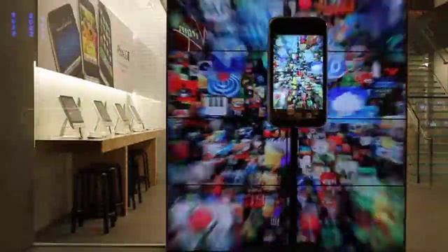 Apple Store shopping window driven by ~sedna presenter смотреть онлайн