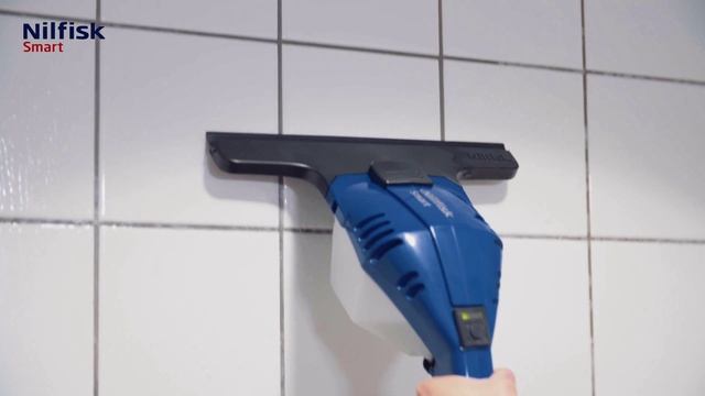 Nilfisk Smart Window Vac смотреть онлайн