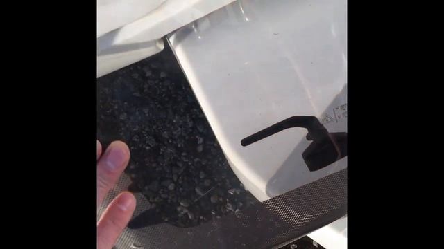 Replace Caravan Window - 5 Minute Job!! смотреть онлайн