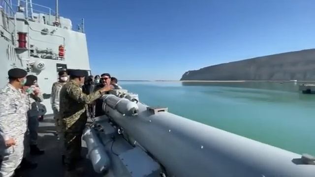 Sheikh Rashid Ahmed arrived at Jinnah Naval Base Ormara on the invitation of Pakistan Navy смотреть онлайн