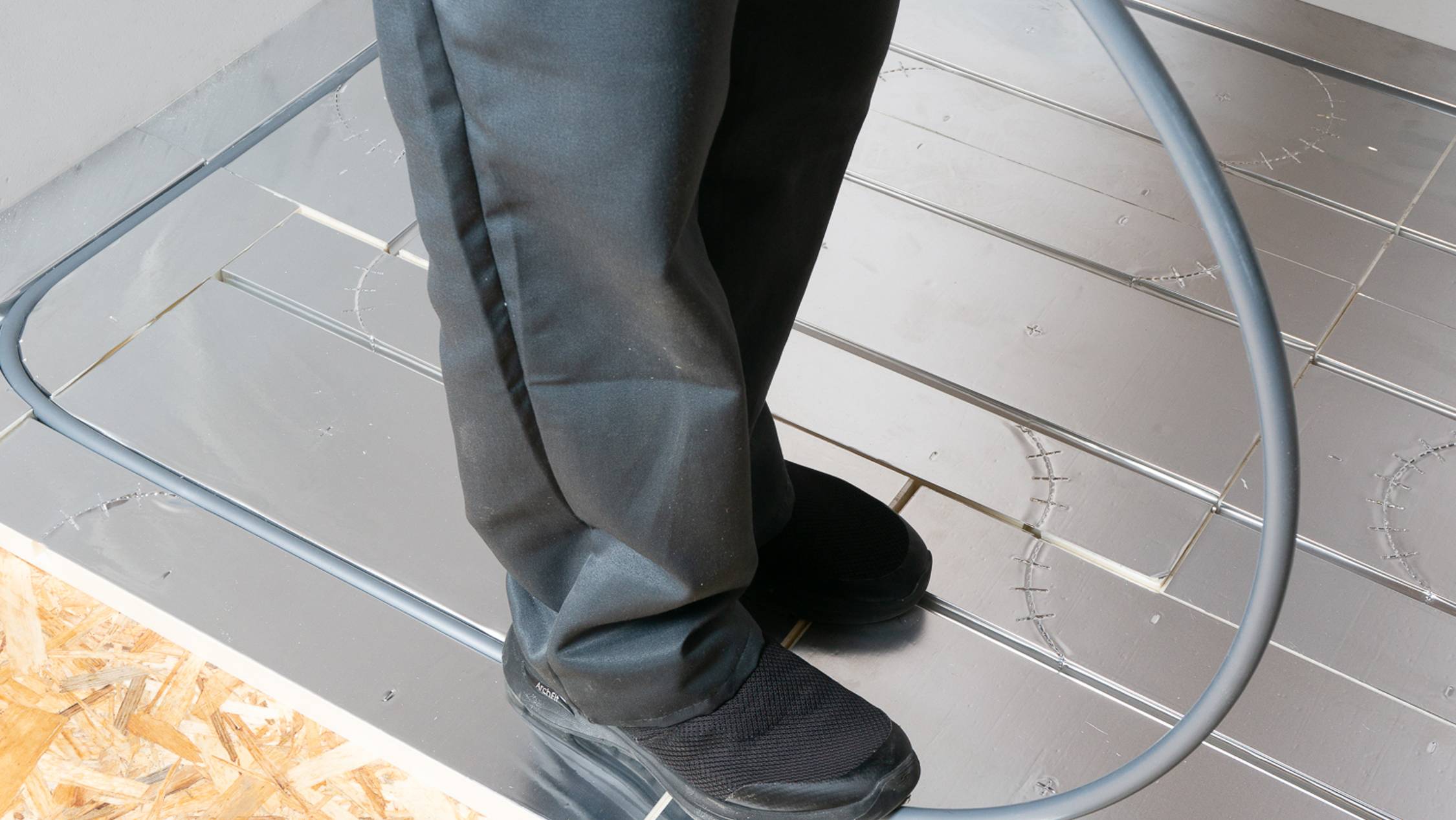 Теплый пол без стяжки в каркасном деревянном доме доме на сваях и деревянном перекрытии смотреть онлайн