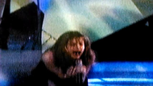 Laura Flores -Un Hombre Completo смотреть онлайн