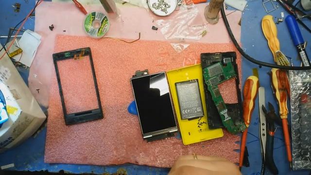 Замена TouchScreen на Nokia Lumia 520 смотреть онлайн