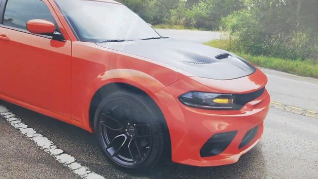 Magnum SRT Hellcat
