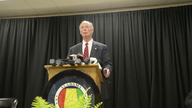 Alabama Gov. Robert Bentley on changes to Tutwiler Prison смотреть онлайн