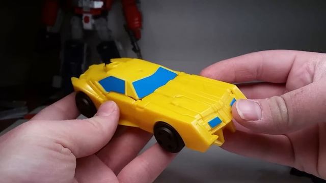 Combiner Force Activator Combiner BUMBLEBEE with STUNTWING смотреть онлайн