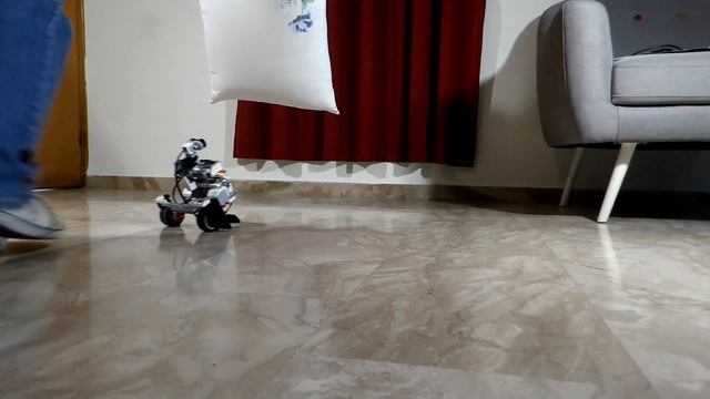 Mindstorms EV3 R2D2 Lookalike смотреть онлайн