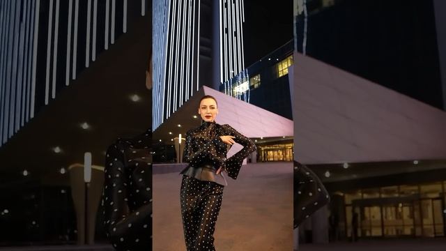 Lola Yo'ldasheva - Sog'inch | Лола Юлдашева - Согинч #lola #soginch #shortsvideo #shoubiznesolami смотреть онлайн