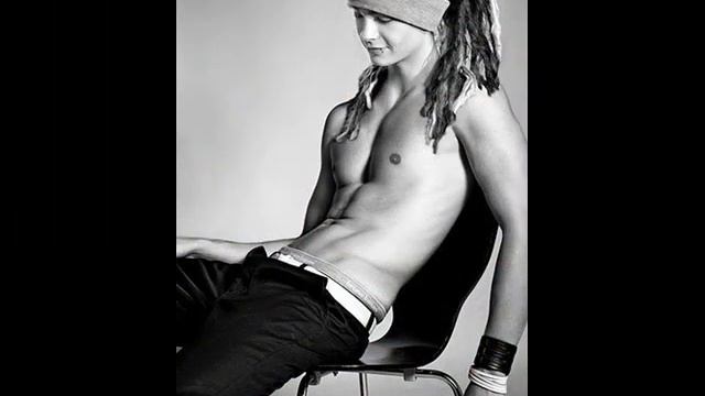Tom Kaulitz смотреть онлайн