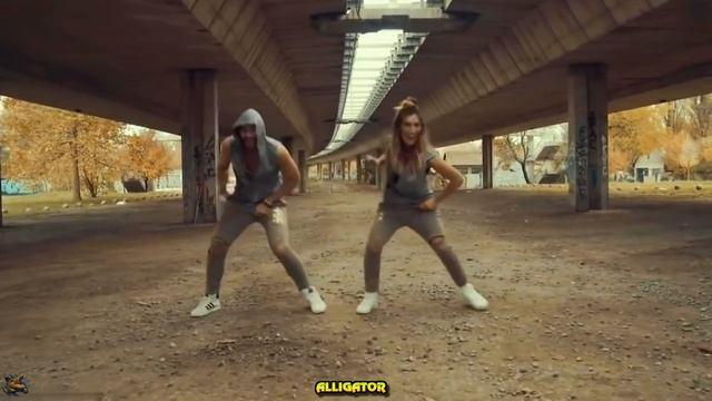 Alvaro Soler - Sofia. (Dance Video)