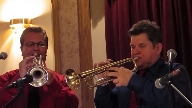Lenny Gomulka - Gina's, Open the window polka medley смотреть онлайн
