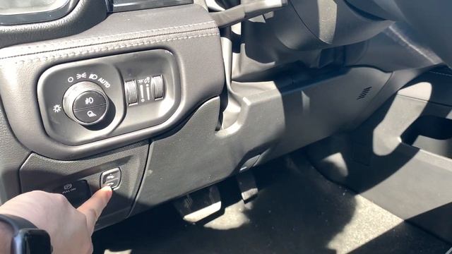 2023 Ram 1500 Limited смотреть онлайн