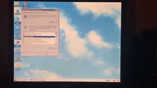 Reviving a Budget Laptop: Can a £10 Windows ME Machine Play Retro Games? (Part 1) смотреть онлайн