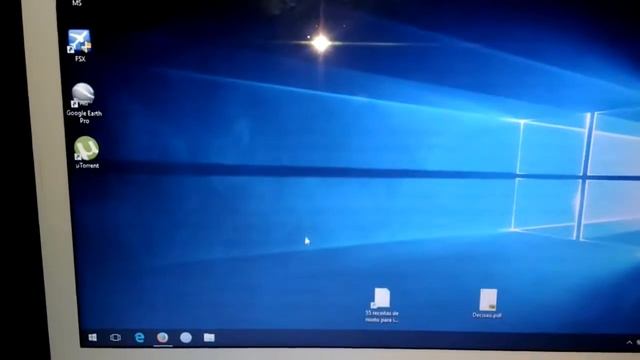 Problema Touchpad Acer E5-573 com Windows 10 смотреть онлайн