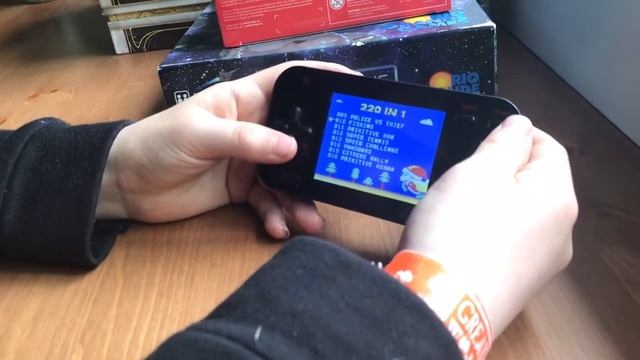 Reviewing the Gamer V Portable Gaming System 220 games смотреть онлайн