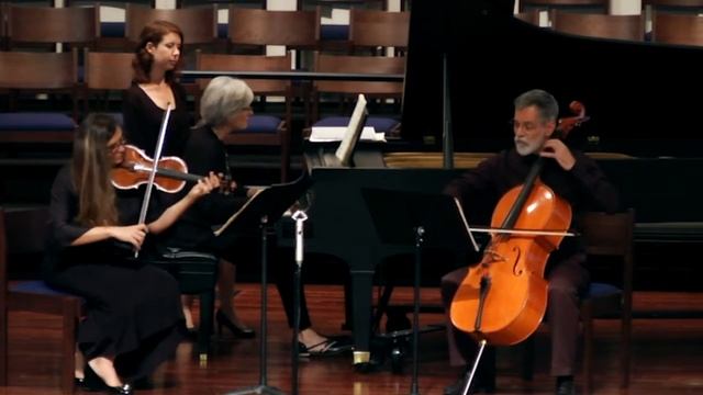 Joaquin Turina Piano Trio Op. 76 No. 2 смотреть онлайн