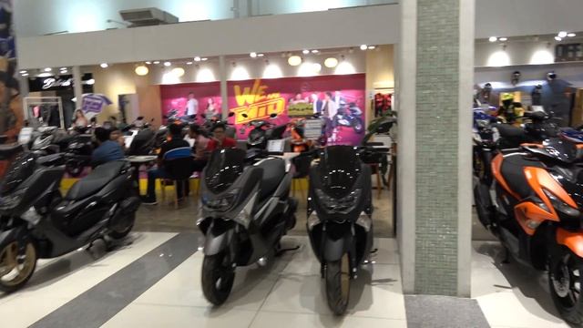 YZone 2018 - Updated prices & models Motorcycle Window Shopping смотреть онлайн