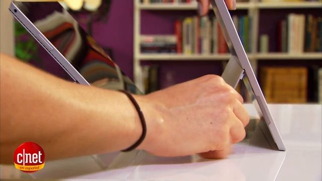 Surface 3: la tableta de Microsoft más económica [video] смотреть онлайн