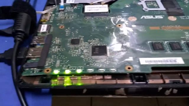 NOTEBOOK ASUS X550C TRAVADO NA LOGO смотреть онлайн