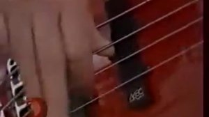 Алик Грановский  о бас гитарах Warwick   рассказывает в программе «Джем»