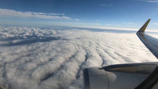 ✈ Relaxing Airplane Window View [ASMR] ☁️ смотреть онлайн