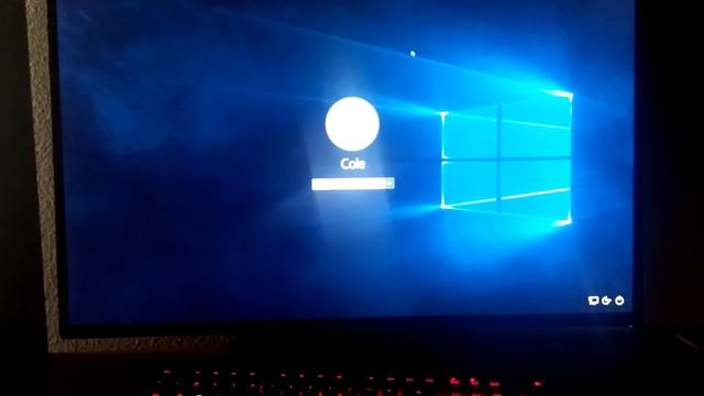 Screen Splash Error GTX 1070 EVGA FTW Windows 10 startup? смотреть онлайн