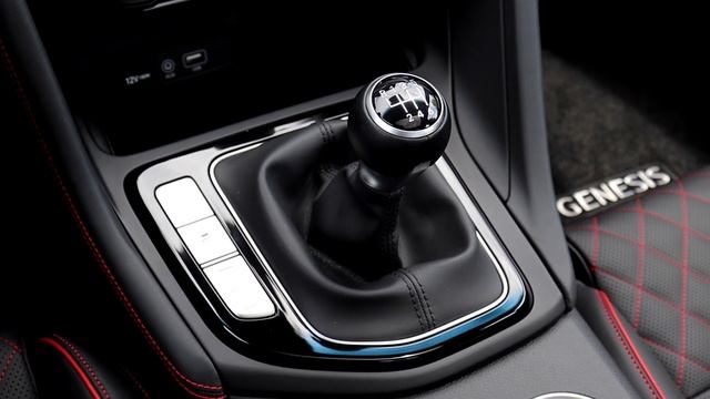 Used 2021 Genesis G70 2.0T ELITE PKG | 6-SPEED MANUAL RARE!!! SAVE FROM NEW! смотреть онлайн