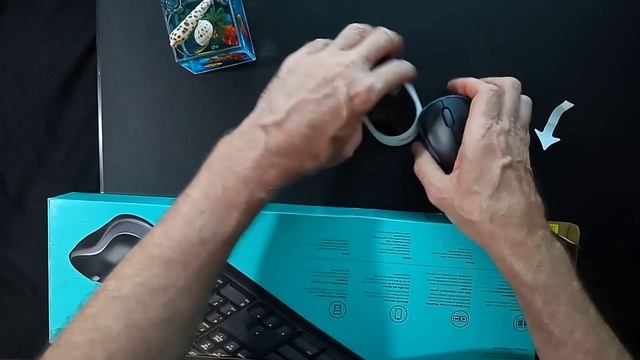 Logitech MK270 Wireless Keyboard & Mouse Unboxing