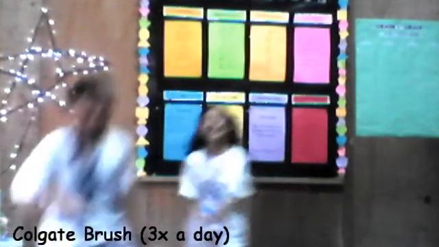 Graceians Brush brush brush.wmv смотреть онлайн