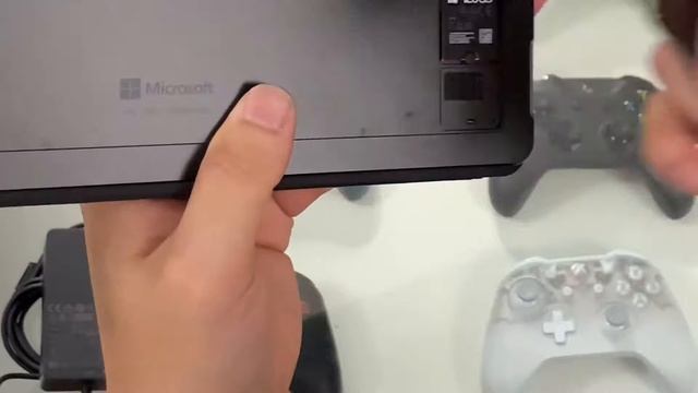 Surface Pro X vs Pro 7, Unboxing & Setup, Windows on ARM, SQ1 Chip, LTE, New Pen & Keyboard смотреть онлайн
