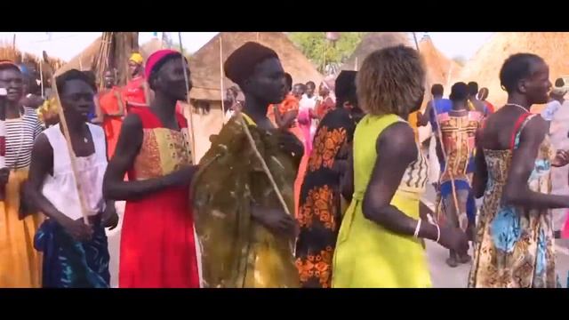 DENG KON ALEER AND AKUR AYUEL LEEK MARRIAGEHJMBBN( 2019 PHONE FOOTAGES) смотреть онлайн