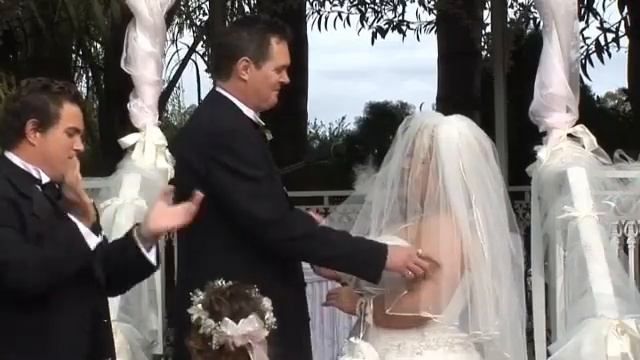 Dana and Darren Attewell-Tomson Wedding Highlight смотреть онлайн