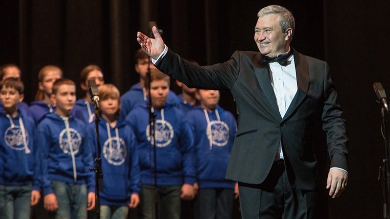 С Днём Рождения! Анатолий Кисляков, Большой детский хор им. В.С. Попова смотреть онлайн