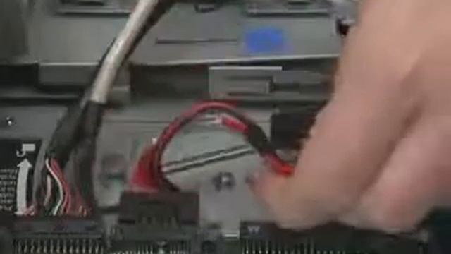 IBM System x3690 X5 - FRU - Install CD/DVD Drive and Cable смотреть онлайн