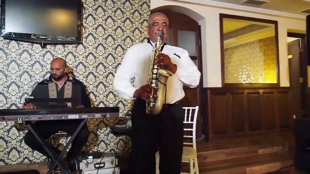 Vazui Tineretea Mea & Sarba Lui Valicu Instrumental - Amalia Bulai & Formatia Afir Bulai смотреть онлайн
