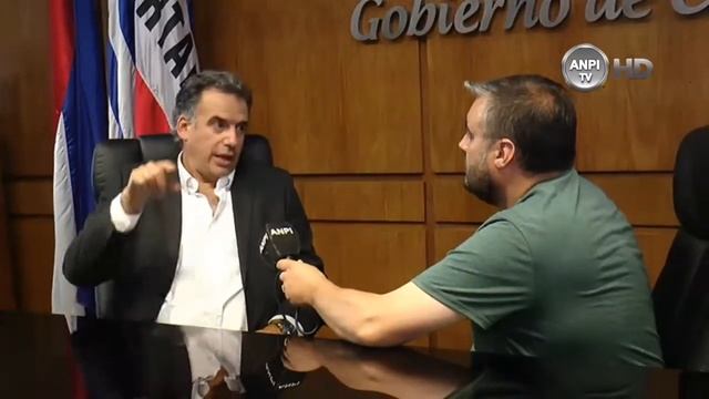 Entrevista a Yamandú Orsi смотреть онлайн